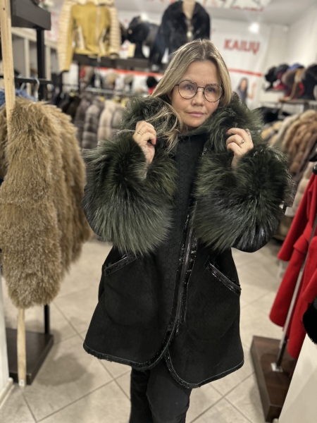 Versto avikailio su lape L XL Kaina 0€