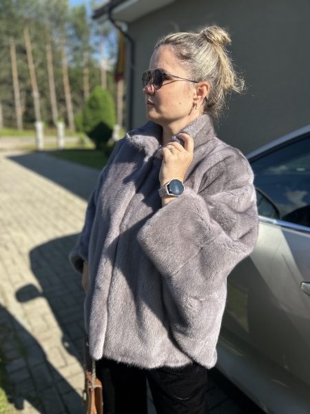 Kimono audinės kailiniai S,M,L Kaina 0€